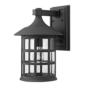 Hinkley Freeport 1-Light Outdoor Light In Black