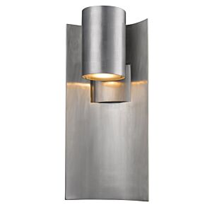 Z-Lite Amador 1-Light Outdoor Wall Sconce In Silver