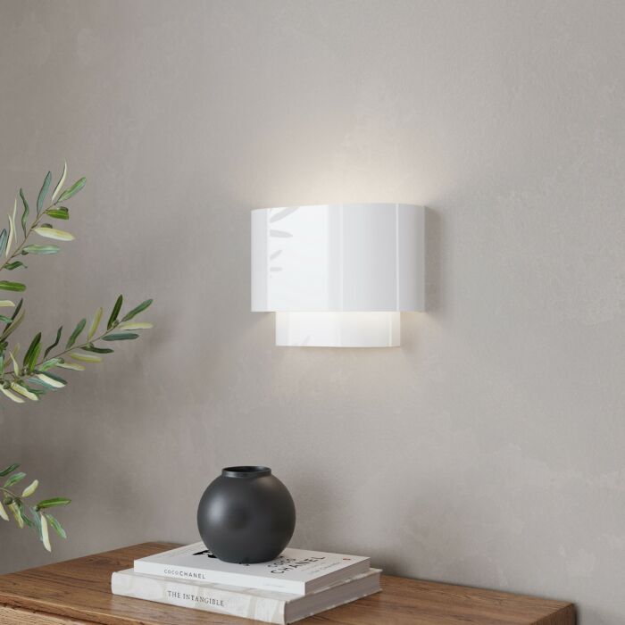 One Light Wall Sconce