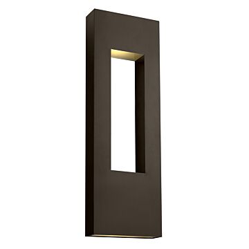 Hinkley Atlantis 3-Light Outdoor Light In Bronze
