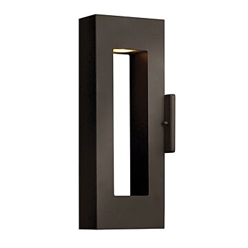 Hinkley Atlantis Outdoor Light In Bronze