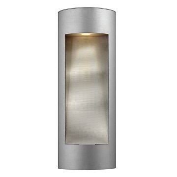Hinkley Luna Outdoor Light In Titanium