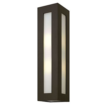 Hinkley Dorian Outdoor Light In Bronze