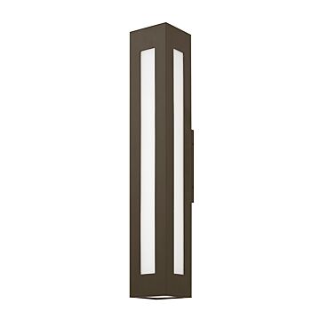Hinkley Dorian Outdoor Light In Bronze
