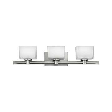 Hinkley Taylor 3-Light Bathroom Vanity Light In Brushed Nickel